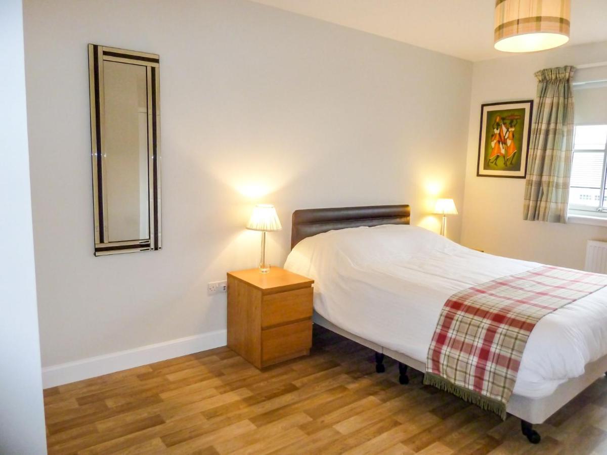 Holiday Home Devonvale Place By Interhome Kinross Extérieur photo